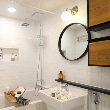 bath-light-image-3